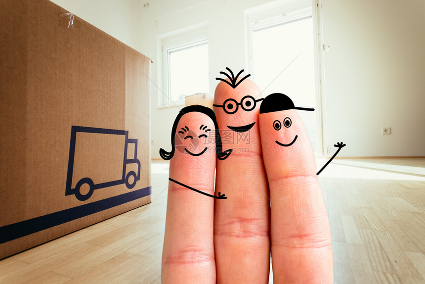 画的手指幸福家庭的概念进入新家图片
