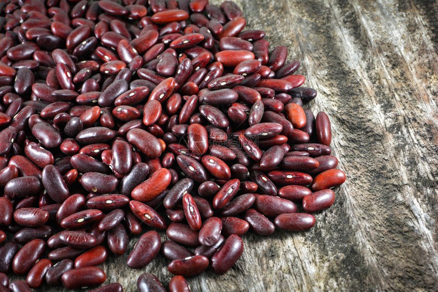 红豆azuki或红肾豆生木本种的红豆图片