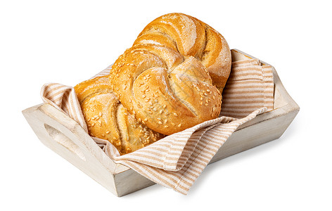 白背景上孤立的美味新鲜面包带芝麻种子的美味新鲜面包图片