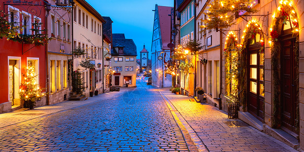 德国圣诞节德国南部巴伐利亚州罗德堡市的中古老旧城背景