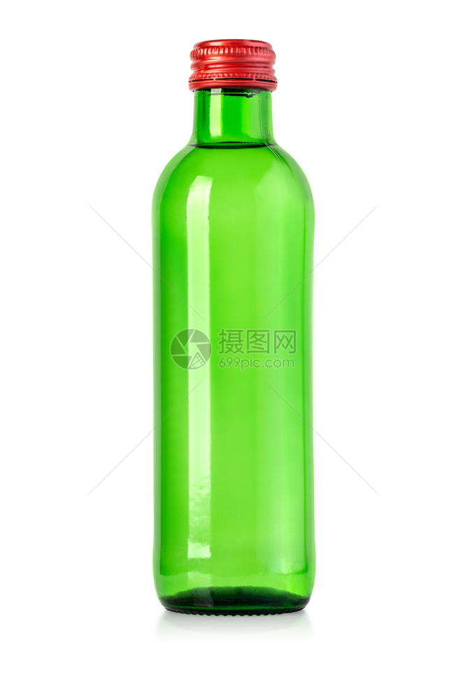 绿色玻璃水瓶用有剪切路径的白色隔开图片