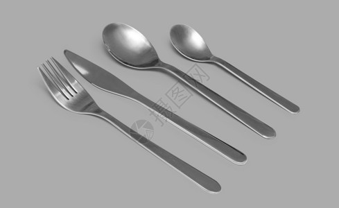 与叉刀和勺隔离的餐具组装有剪切路径图片