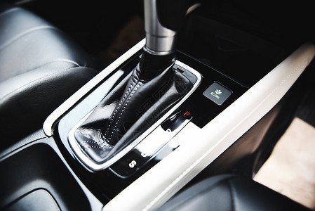 内部汽车细节自动装置和按钮电子模式减少燃料消耗高清图片