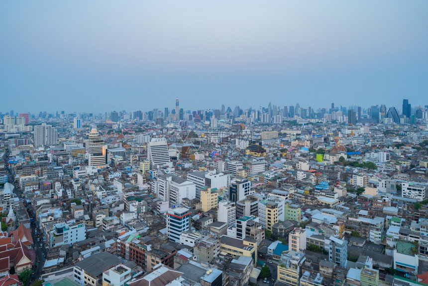 泰国曼谷市住宅区的空中景象图片