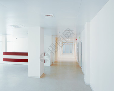 现代欧洲医院疗保健设施空无一人的医院走廊图片