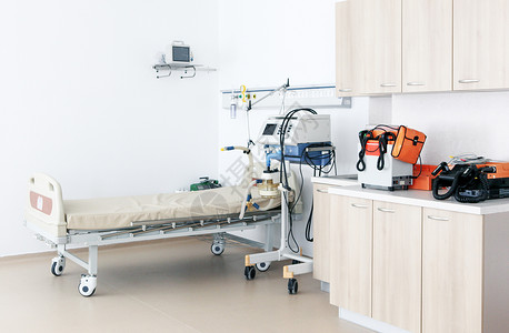 急诊室图像医疗通风机和呼吸道护理用品病人救生机背景图片