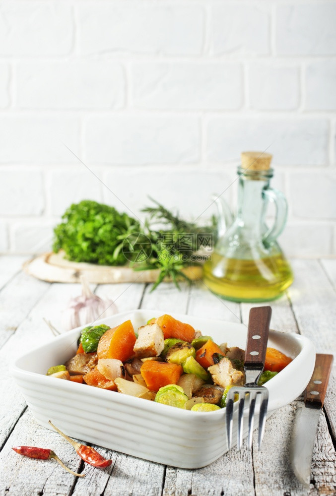 烤豆类饮食品白碗蔬菜图片