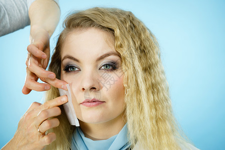 利用油污组织化妆品美容治疗概念图片