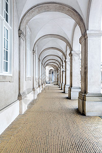 丹麦哥本哈根议会大厦走廊厅的建筑地标和奖杯概念高清图片
