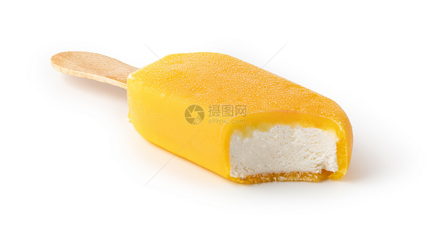 水果冰淇淋在白色背景上被孤立的冰淇淋水果图片