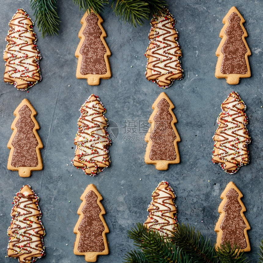 圣诞姜饼干树的形状图片