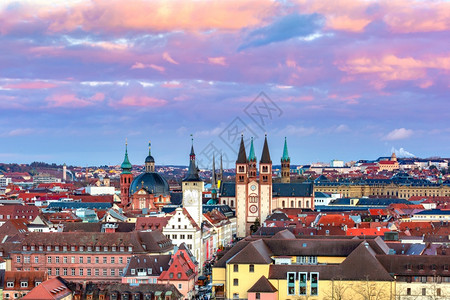 德国巴伐利亚州弗朗索尼Wurzburg日落时德国北巴伐利亚图片