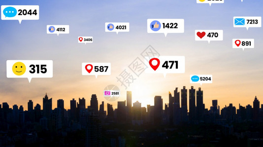 截图图标社交媒体图标飞过市区通社交网络应用平台显示民众参与关系在线社区和会媒体营销战略的概念社交媒体图标飞过市区显示民众参与关系背景