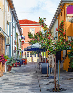 Paphos旅游区街头餐馆和纪念商店塞浦路斯图片