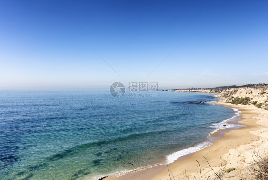 加利福尼亚南部休养季节的海滩图片