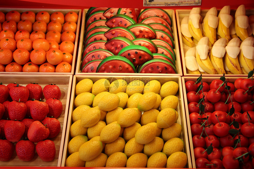 法国一家糖果店的马尔齐潘水果图片