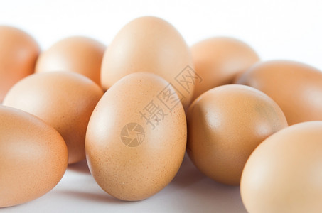 棕色鸡蛋的特写镜头妈咪蛋图片