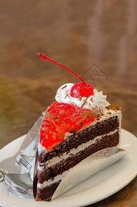 果子蛋糕红樱桃水果蛋糕图片