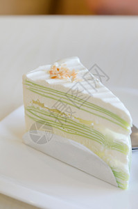 绿色crepe蛋糕图片