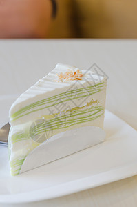 绿色crepe蛋糕图片