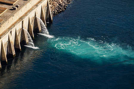 鲸鱼喷水素材土耳其Elazig附近的一座旧水电能源大坝Keban的看法背景