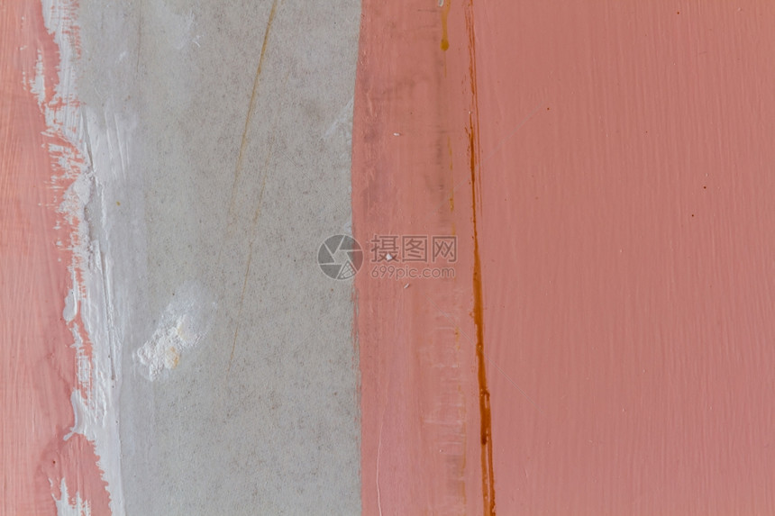 用肮脏条纹修整旧的和肮脏粉红色墙壁图片