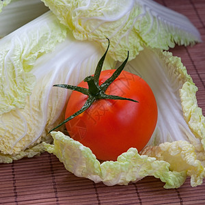 红西番茄卷心菜图片