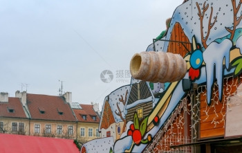 布拉格圣诞节日捷克布拉格老城的圣诞树和节日装饰图片
