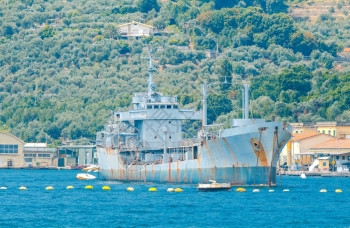 北约军舰在意大利的拉斯佩齐亚湾利古里图片