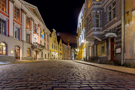 古老的中世纪街古老的中世纪街爱沙尼亚的塔林图片
