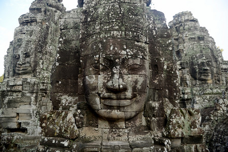 安哥打在柬埔寨西部暹粒市附近的安哥罗寺市内石面对吴哥神庙的坦佩尔鲁因背景