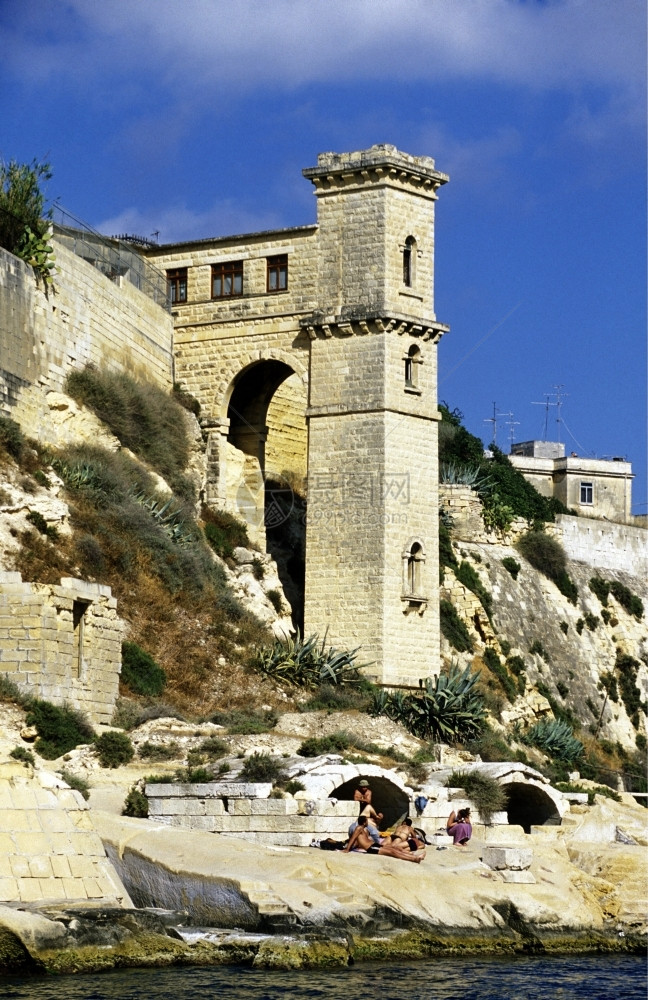 欧洲地中海马耳他岛瓦莱塔市旧城中心图片