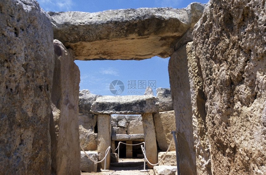 马耳他南部欧洲的哈加尔基姆寺庙的废墟图片
