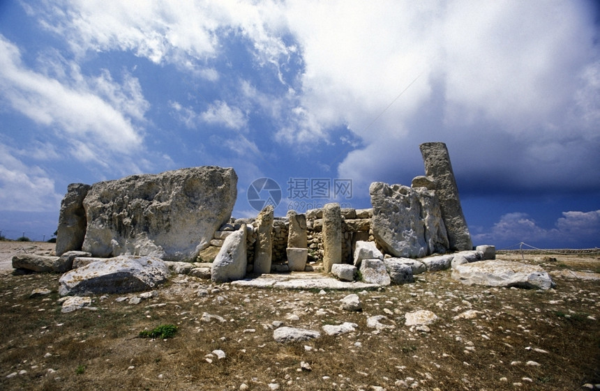 马耳他南部欧洲的哈加尔基姆寺庙的废墟图片