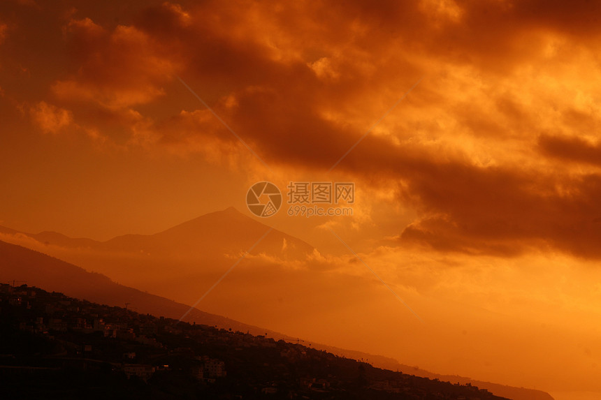 大西洋班牙加那利群岛的西班牙加那利群岛特内里夫的火山地表图片