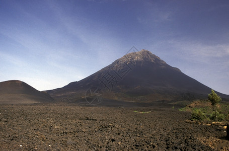 在非洲大西洋的佛得角岛戈的非洲大西洋火山VolcanoFogo图片