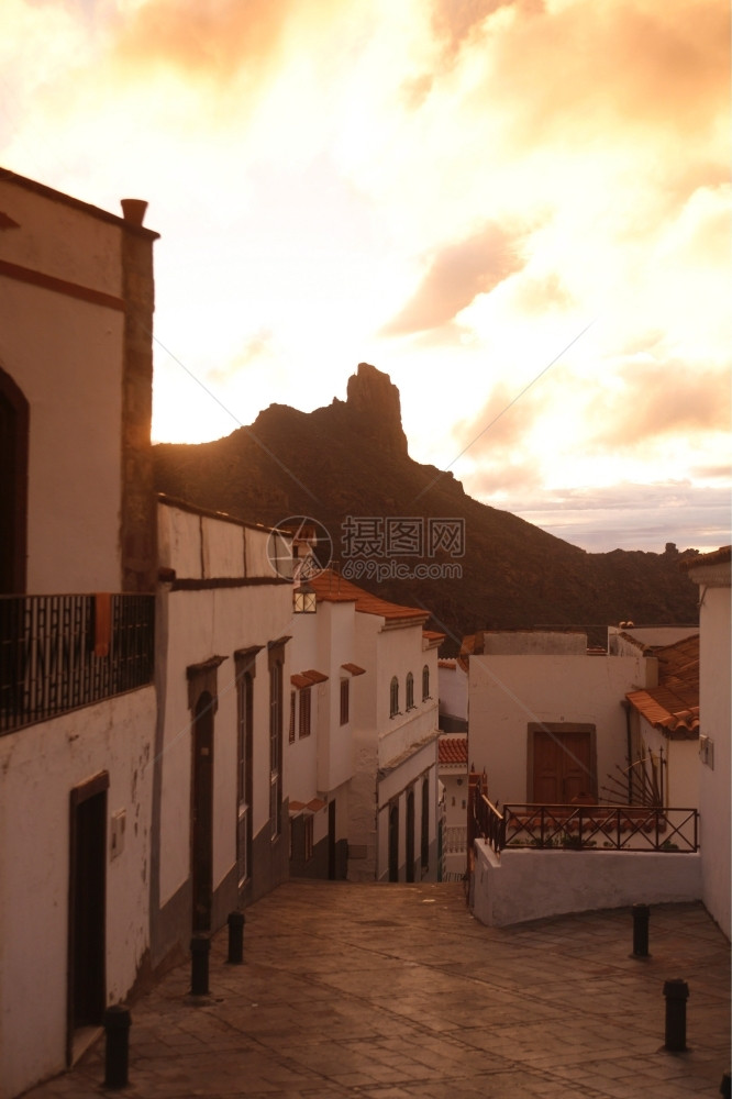 大西洋中班牙加那利岛中心位于西班牙加那利岛中心的Tejeda山村图片