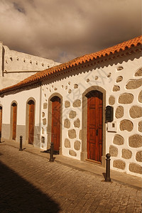 大西洋中班牙加那利岛中心位于西班牙加那利岛中心的圣巴尔塔洛米山村背景图片