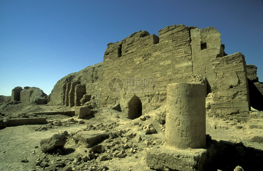 东部AbuKamal村附近DuraEurops的废墟图片