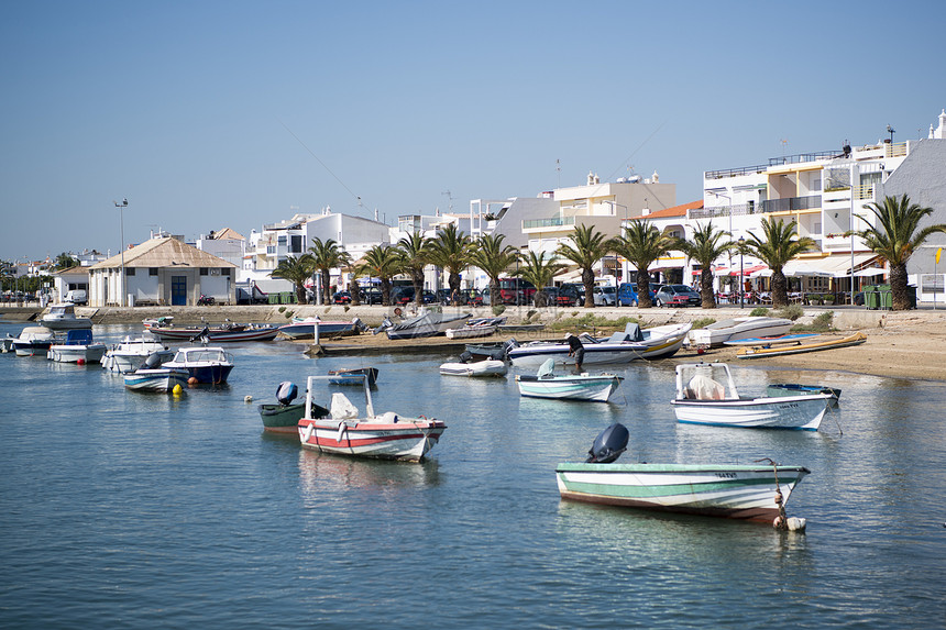 欧洲葡萄牙南部Algarve的SantaLuzia镇的地貌和海岸图片