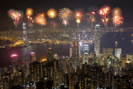 香港市的烟花节晚上在香港过夜设计图片