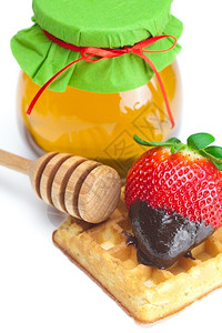 蜂蜜和草莓巧克力酱图片