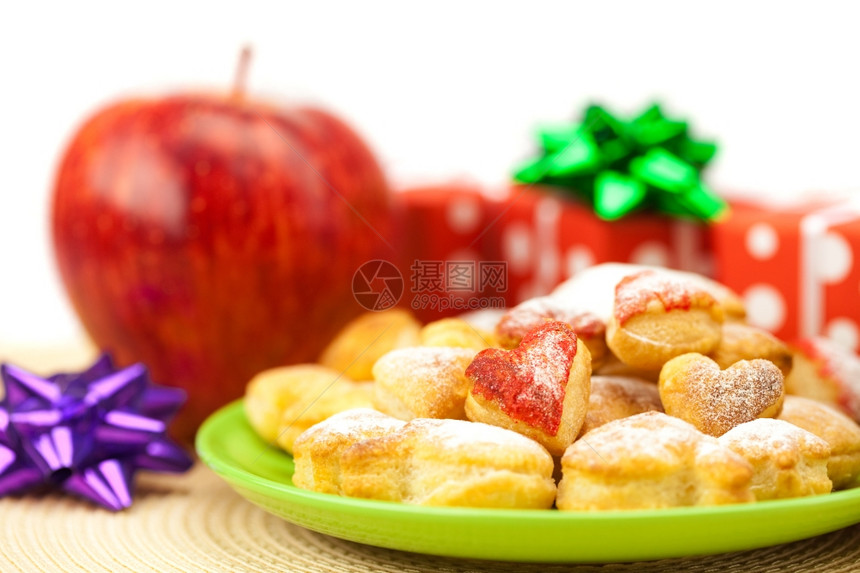 鱼饼干坚果苹弓箱礼物圣诞球图片