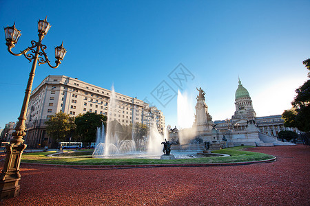 在阿根廷布宜诺斯艾利建造大会楼和喷泉高清图片