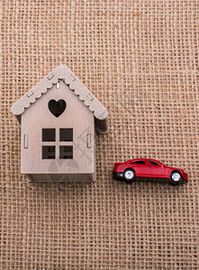 汽车模型和小房子模型图片