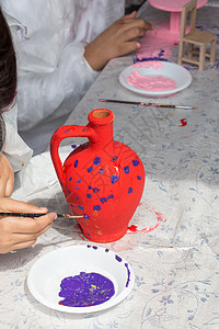 幼儿装饰手工制作的陶瓷器图片