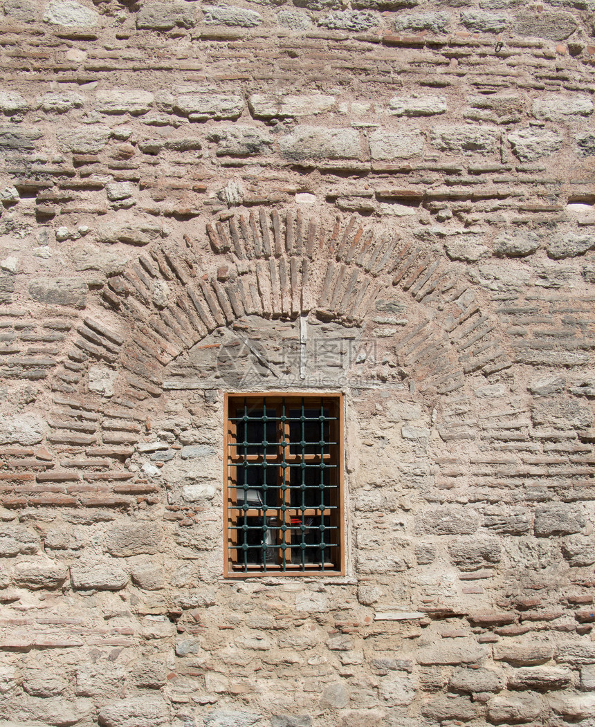 在伊斯坦布尔的奥托曼时代旧窗户建筑图片
