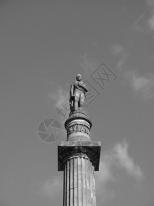 斯考特纪念碑格拉斯哥沃尔特科爵士在格拉斯哥乔治广场的专栏图片