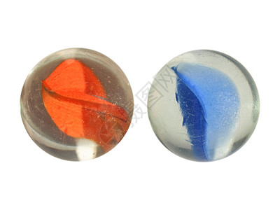 Marble图片彩色玻璃大理石球白色上隔离的玩具图片