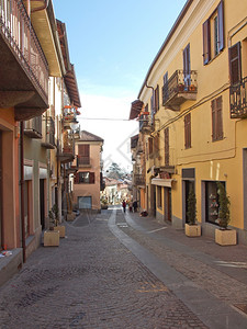 意大利里沃老城意大都灵里沃老城中心的景象图片
